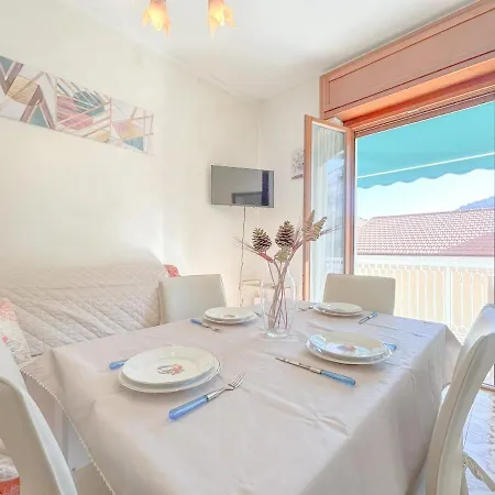 Apartament Casa A 300 Mt Dal Mare - Wifi *